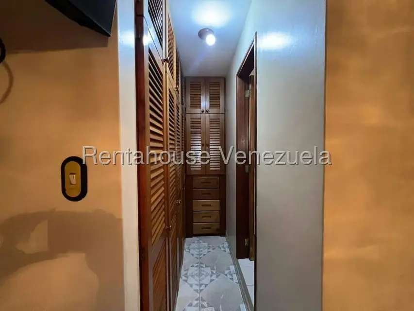Apartamento (1 Nivel) en Venta en El Paraiso, Distrito Metropolitano - 18