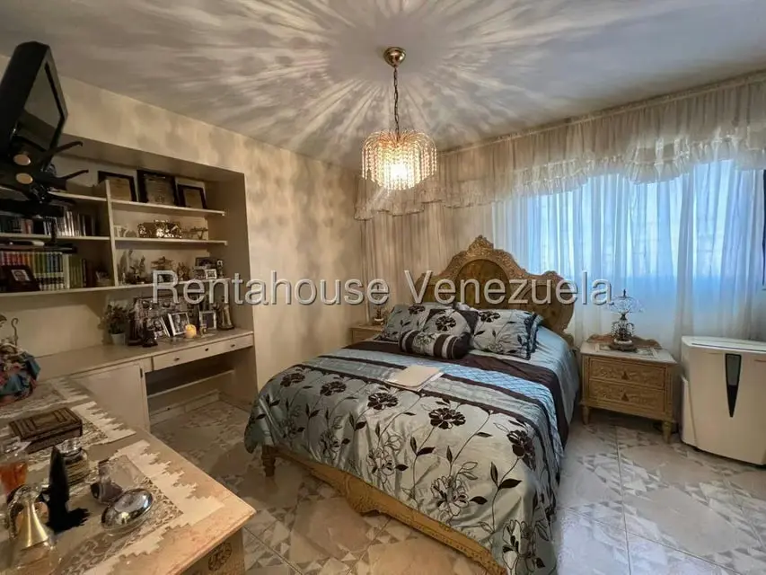 Apartamento (1 Nivel) en Venta en El Paraiso, Distrito Metropolitano - 19
