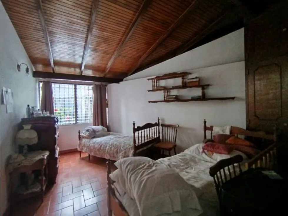 CASA EN VENTA - URB MACARACUAY - 16