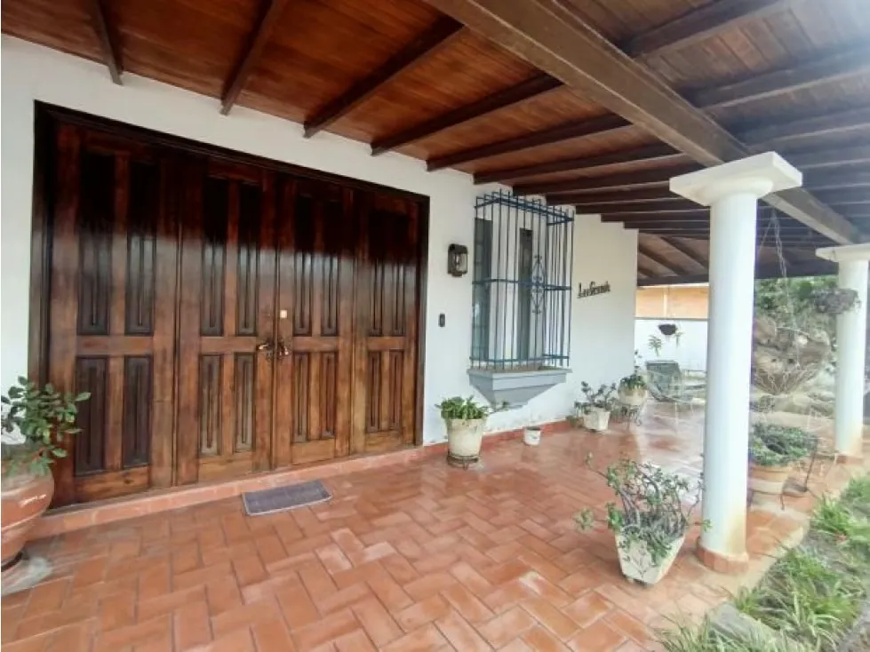 CASA EN VENTA - URB MACARACUAY - 10