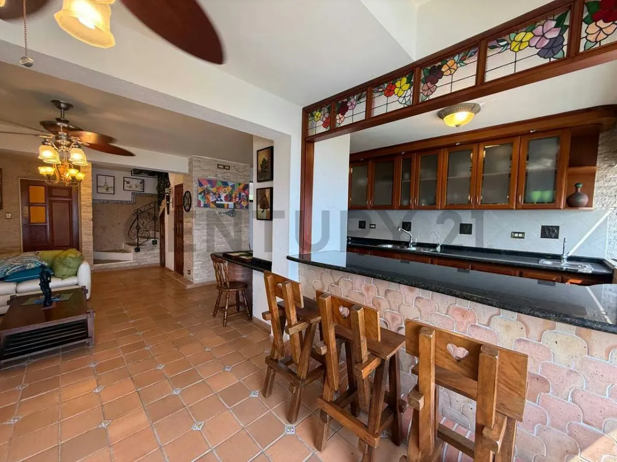 Apartamento en renta en el CR. El Cardon, Lechería. - 11