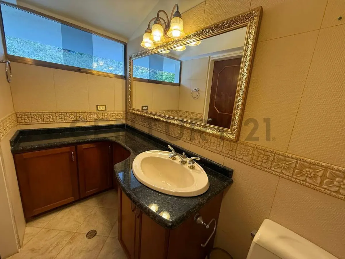 Apartamento en renta en el CR. El Cardon, Lechería. - 22
