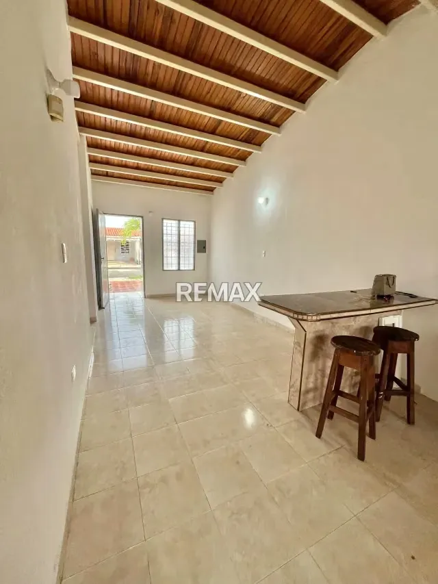 Disponible para la venta casa Urb llano alto zona de Araure - 3