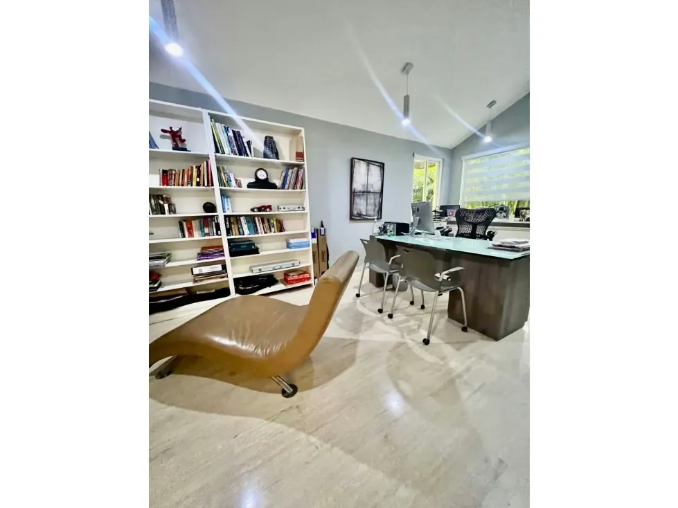 Vendo casa 750m2 Cerro Verde 6307 - 11