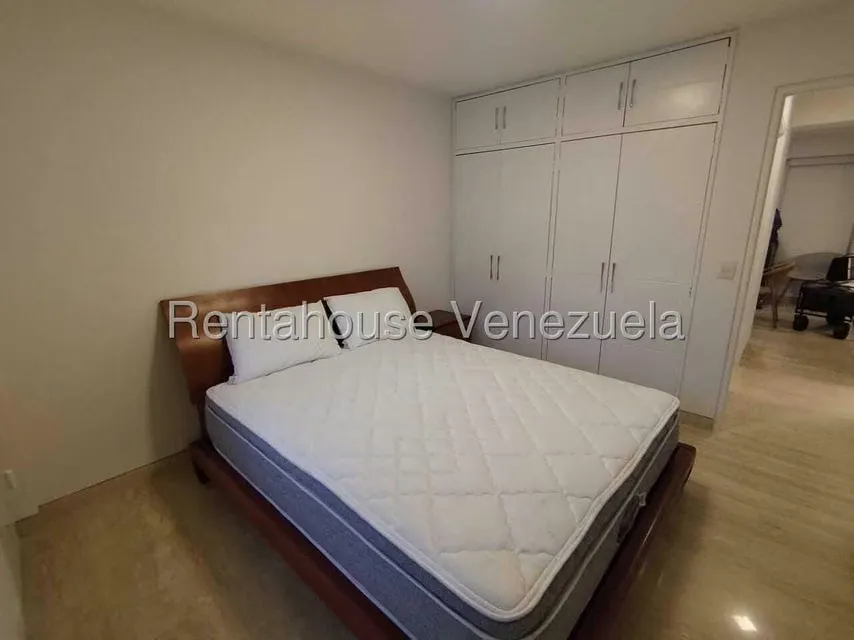 Apartamento (1 Nivel) en Alquiler en Las Mercedes, Distrito Metropolitano - 11
