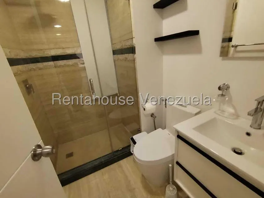 Apartamento (1 Nivel) en Alquiler en Las Mercedes, Distrito Metropolitano - 9