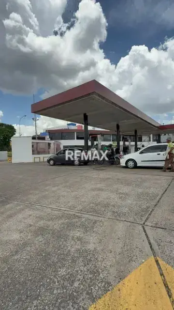 SE VENDE ESTACION DE SERVICIO EN AVENIDA JUNCAL