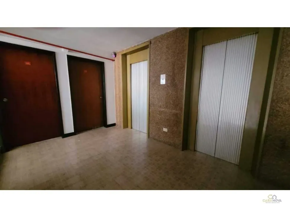 Se vende Hotel en la Candelaria 10 pisos 1.500m2 ' / 40H/43 B/10 E - 13