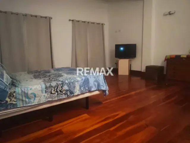 Se vende casa minimalista actualizada en el Sector El Otro Lado en El Municipio El Hatillo - 4