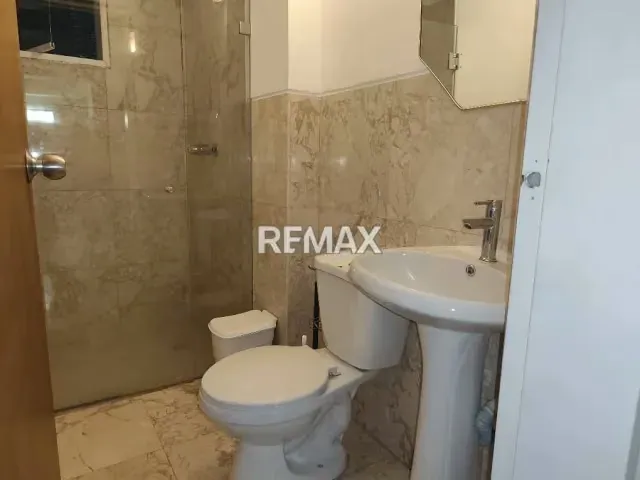 Se vende casa minimalista actualizada en el Sector El Otro Lado en El Municipio El Hatillo - 9
