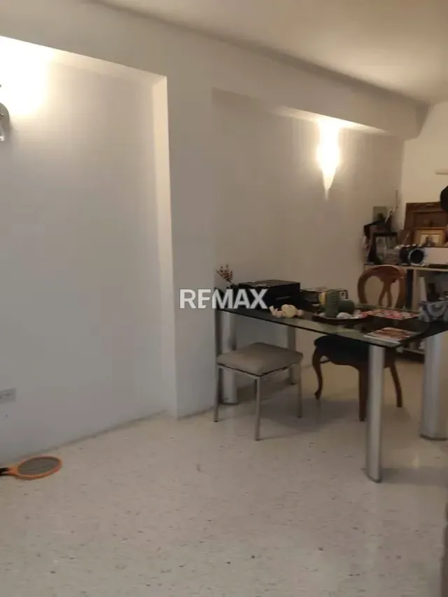 Se vende casa minimalista actualizada en el Sector El Otro Lado en El Municipio El Hatillo - 10
