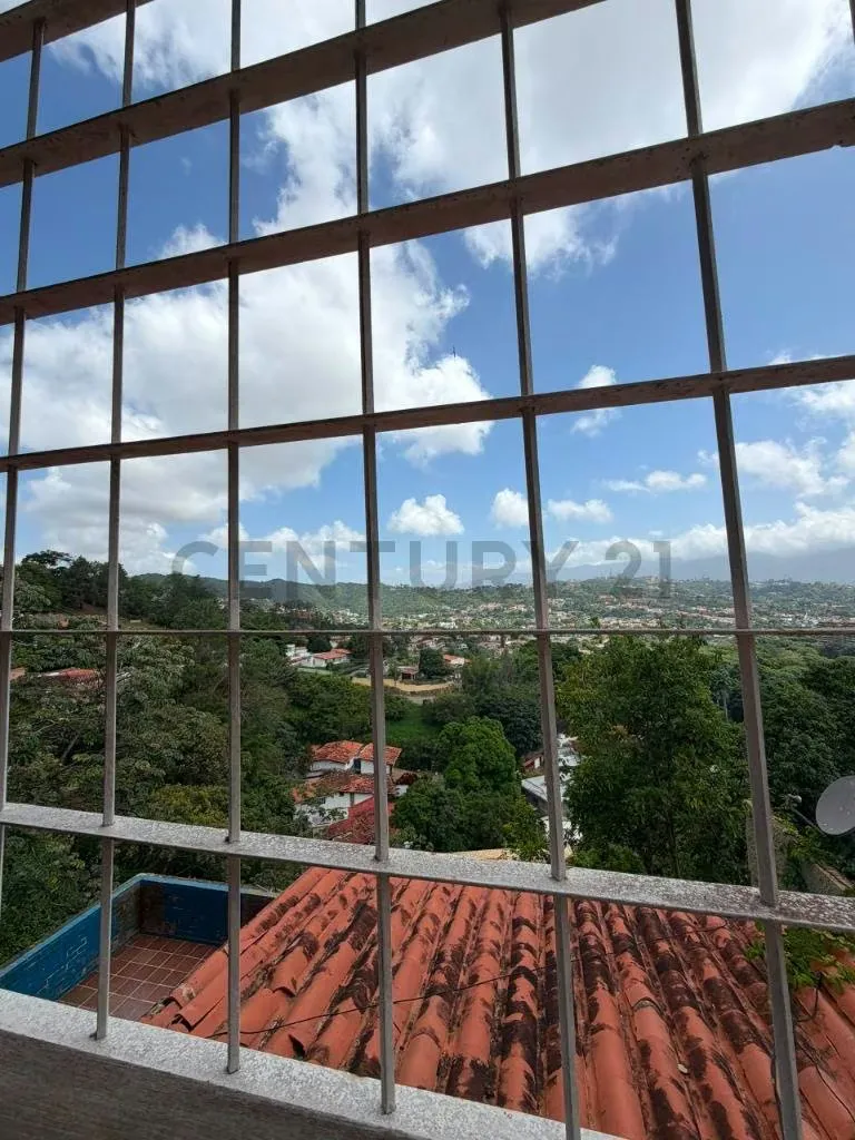 Exclusiva y Espaciosa Casa en Urbanización El Peñón - 16