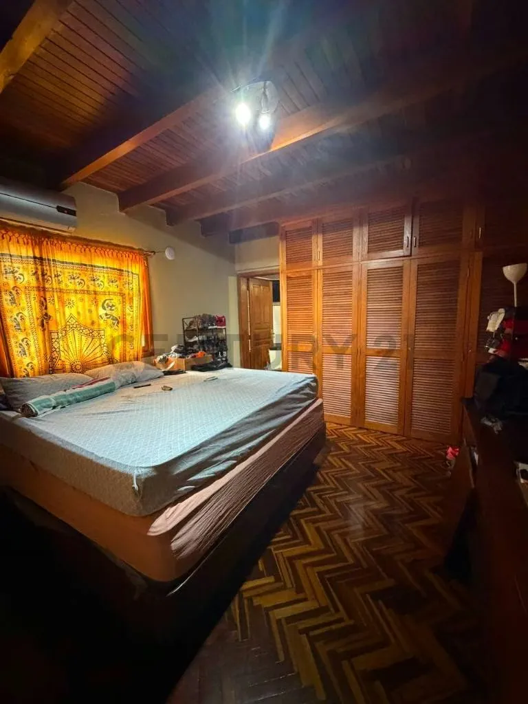 Exclusiva y Espaciosa Casa en Urbanización El Peñón - 9