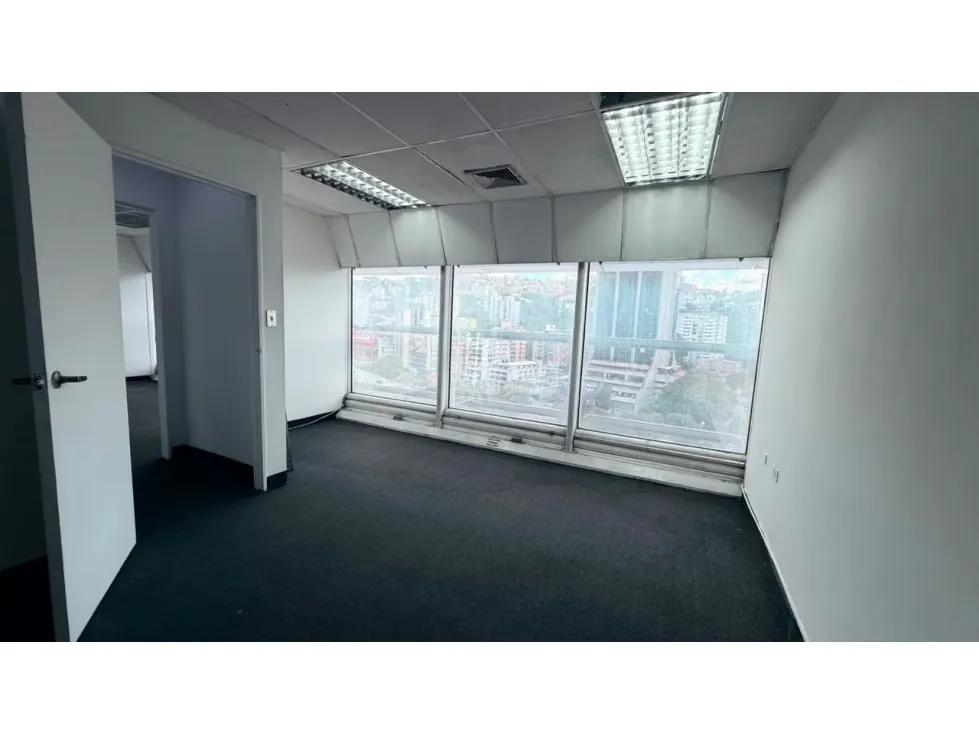 Alquilo oficina 120m2 Torre Molvinet El Recreo 0670 - 15