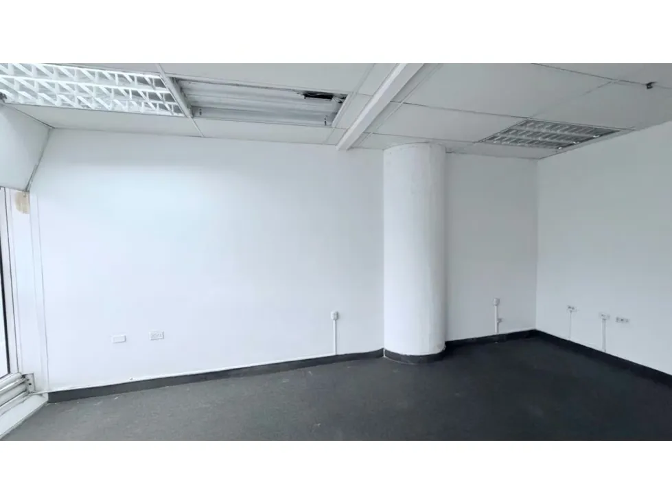 Alquilo oficina 120m2 Torre Molvinet El Recreo 0670 - 16
