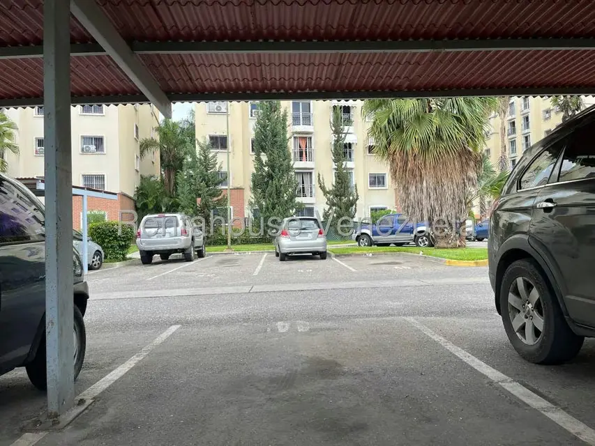 Apartamento (1 Nivel) en Venta en Avenida Libertador, Lara - 42