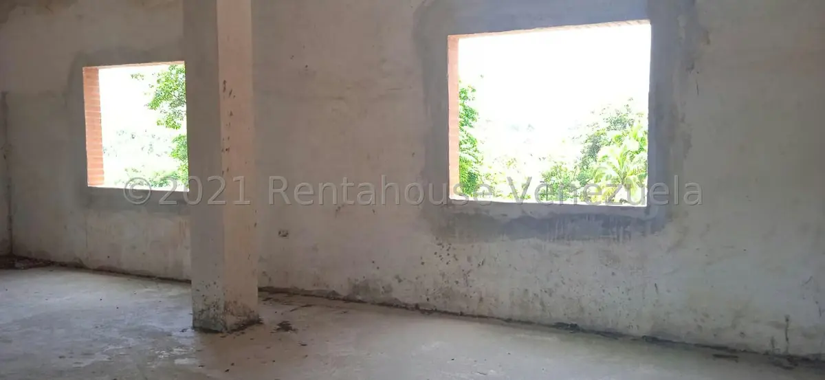 Townhouse (Multiples Niveles) en Venta en Guaracarima, Aragua - 13