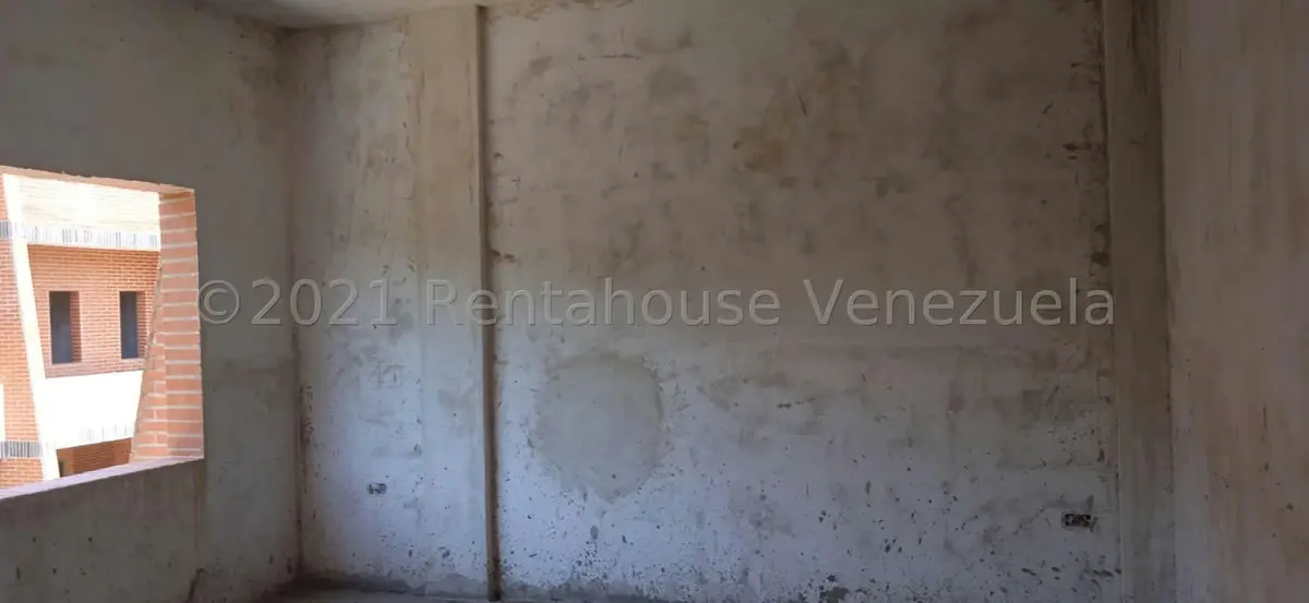 Townhouse (Multiples Niveles) en Venta en Guaracarima, Aragua - 20