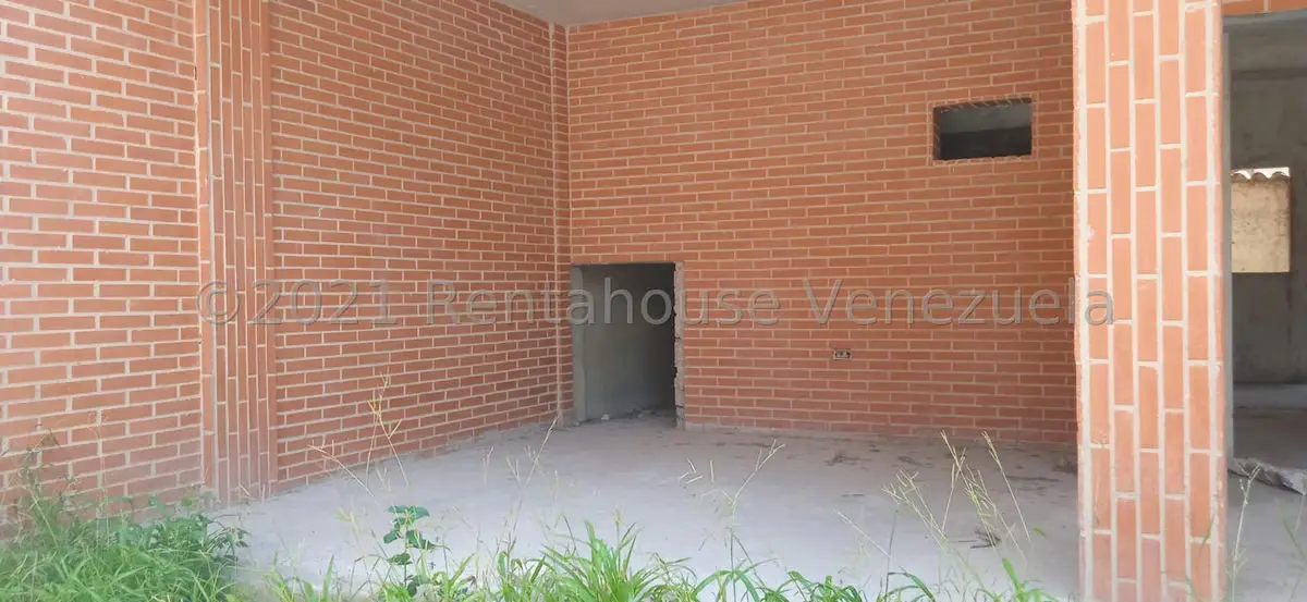 Townhouse (Multiples Niveles) en Venta en Guaracarima, Aragua - 5