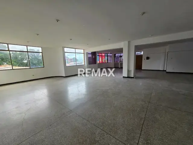 Local comercial en alquiler.