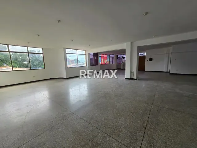 Local comercial en alquiler.