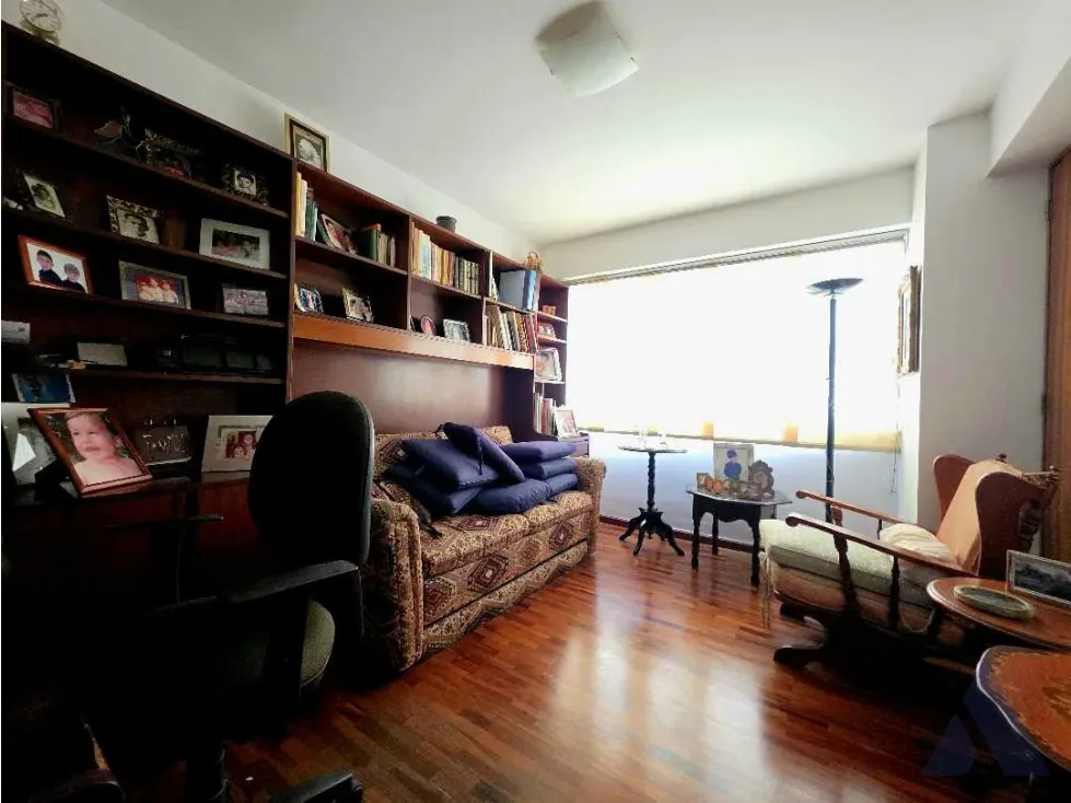 Se vende apartamento 236m2 Colinas de Santa Monica 1821 - 13