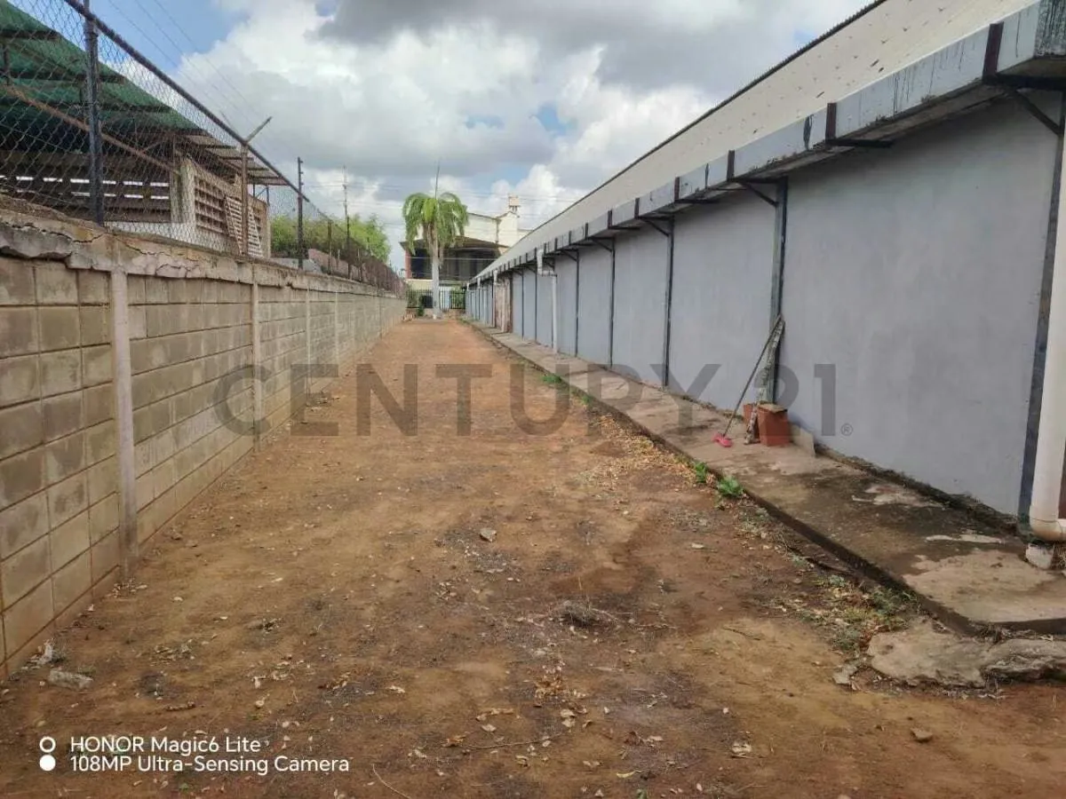 Galpón en Venta - 8