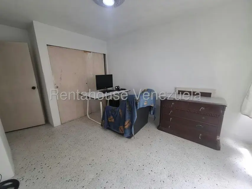 Apartamento (1 Nivel) en Venta en El Paraiso, Distrito Metropolitano - 21