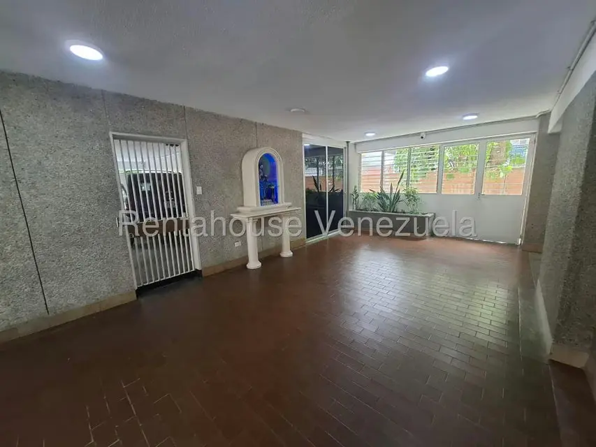 Apartamento (1 Nivel) en Venta en El Paraiso, Distrito Metropolitano - 3