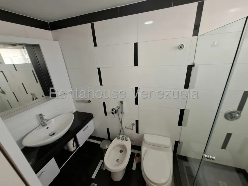 Apartamento (1 Nivel) en Venta en Chacao, Distrito Metropolitano - 26