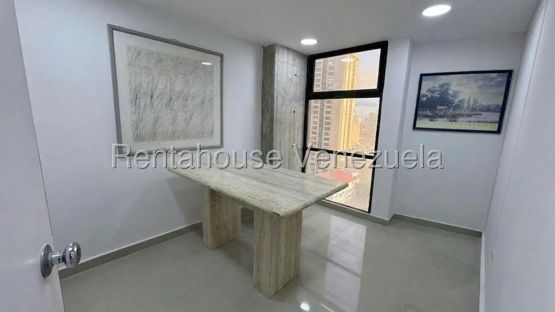 Oficina en Venta en Avenida 19 de Abril, Aragua - 8