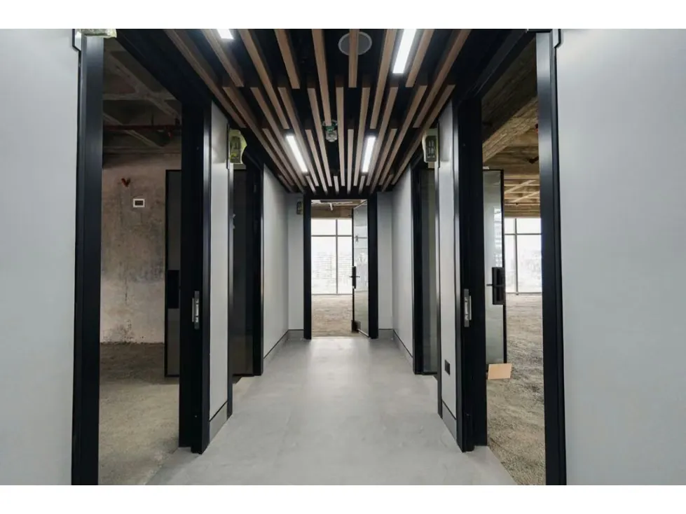Alquiler Oficinas Torre Nest Las Mercedes 280m2+ Ter..10000$ Obra Gris - 13