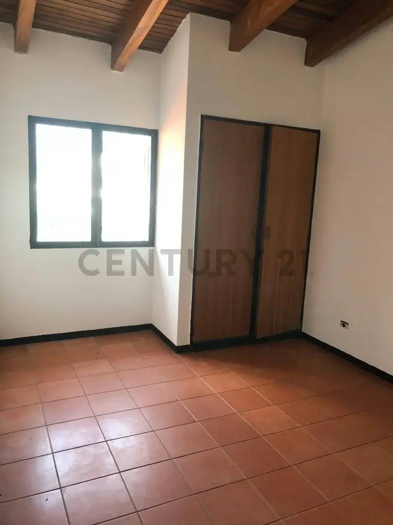 Casa en Venta en Prados del Este 420m2 OB013 - 15