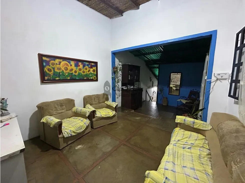 CASA COMERCIAL EN VENTA FRENTE AV BOLIVAR BEJUMA CARABOBO - 6