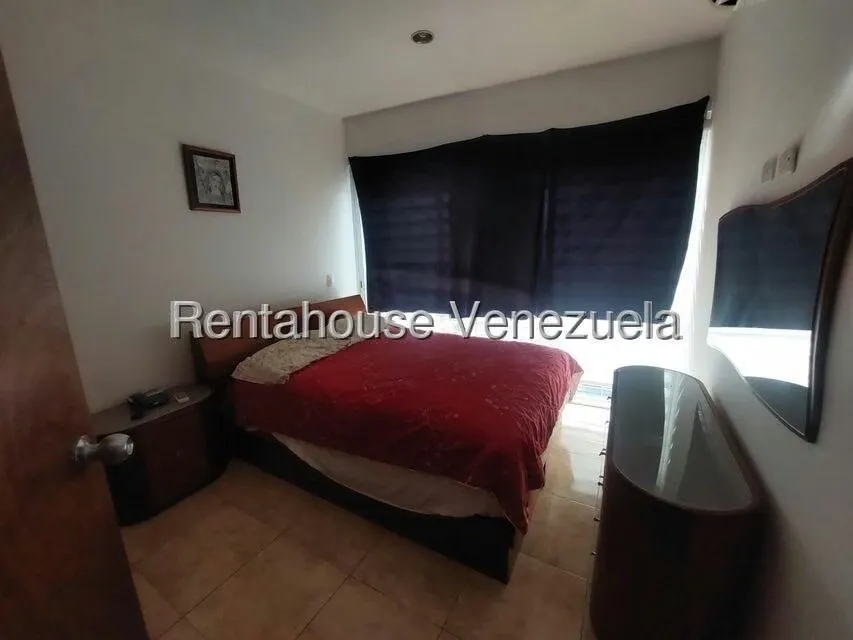 Apartamento (1 Nivel) en Alquiler en San Bernardino, Distrito Metropolitano - 16
