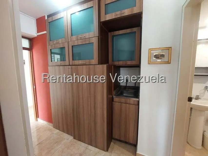 Apartamento (1 Nivel) en Alquiler en San Bernardino, Distrito Metropolitano - 17