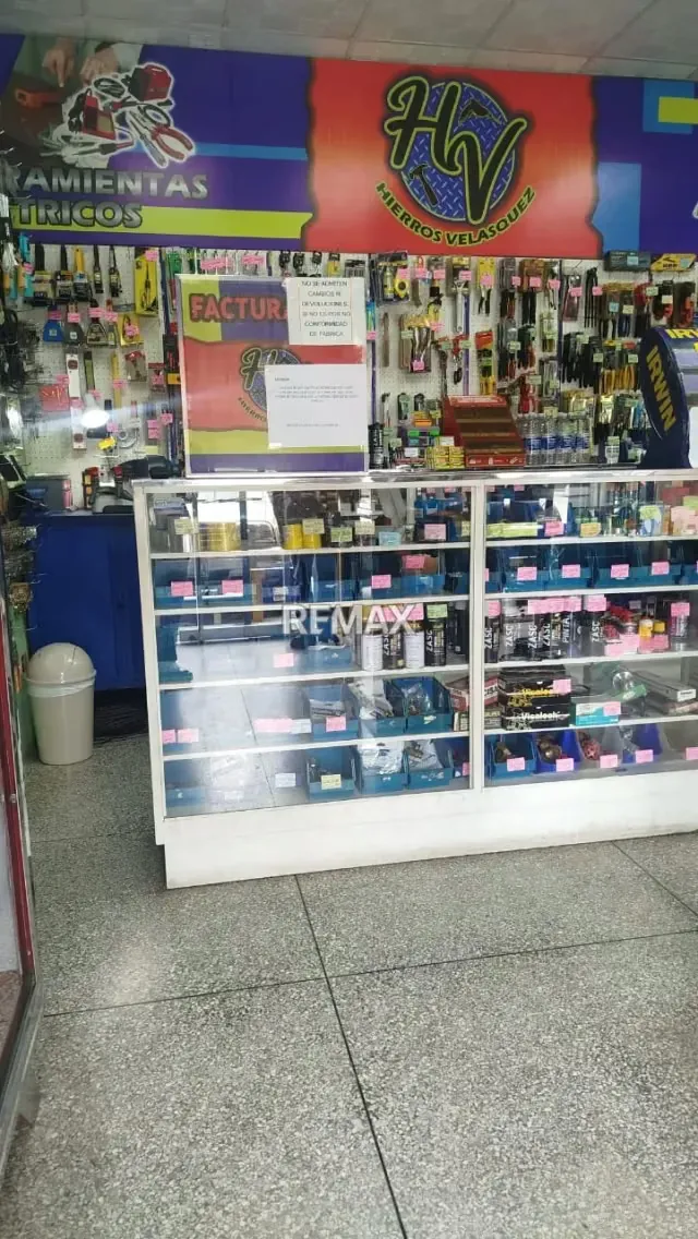 OPORTUNIDAD FONDO DE COMERCIO FERRETERIA EN AV. LOS JABILLOS LA COROMOTO - 12