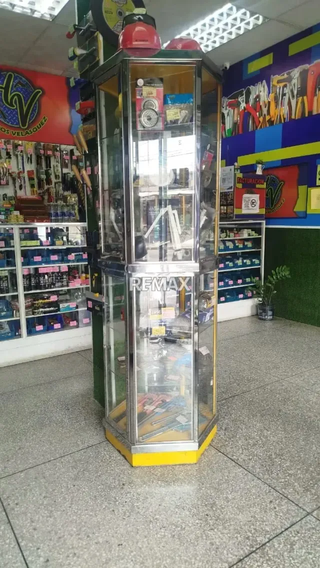 OPORTUNIDAD FONDO DE COMERCIO FERRETERIA EN AV. LOS JABILLOS LA COROMOTO - 13
