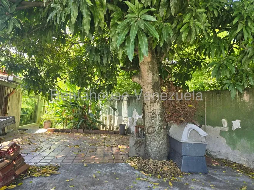 Casa (1 Nivel) en Venta en La Floresta, Distrito Metropolitano - 30