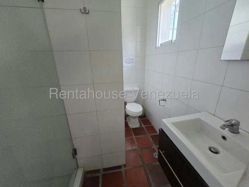 Casa (1 Nivel) en Venta en La Floresta, Distrito Metropolitano - 4
