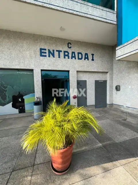 AEREOCLUB SE VENDEN O SE ALQUILAN 2 OFICINAS EN 1 EN EL CONJUNTO EMPRESARIAL AEREO CENTROINTERNACIONAL VALENCIA