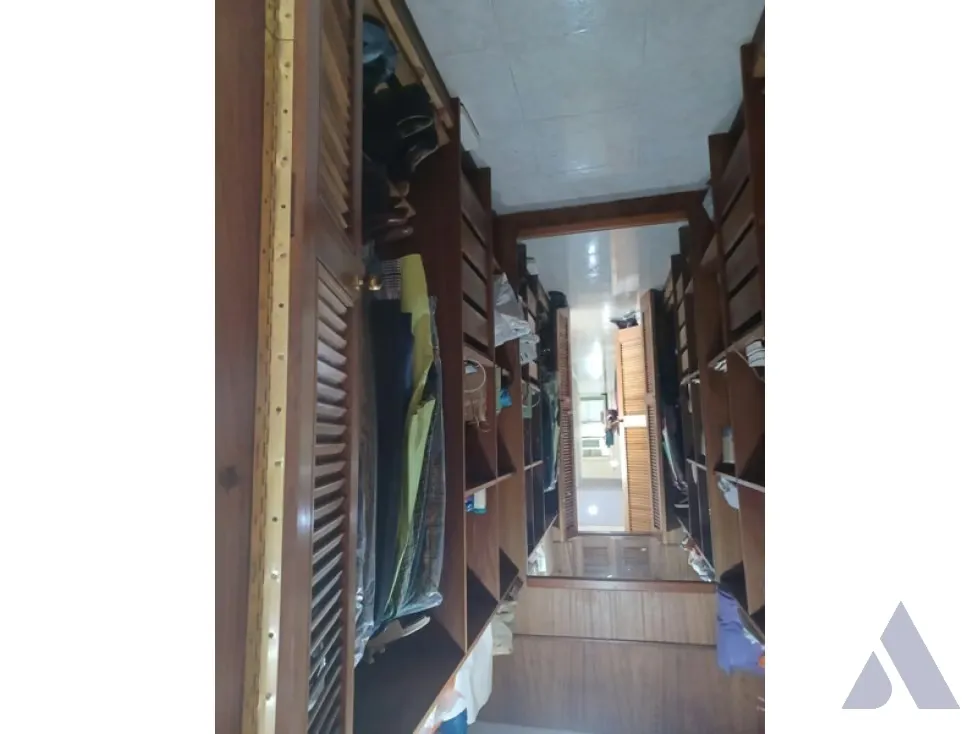 Vendo apartamento180m2 Urb. Miranda 6458 - 14