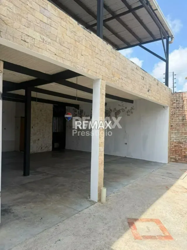 Local Comercial en Venta - 8