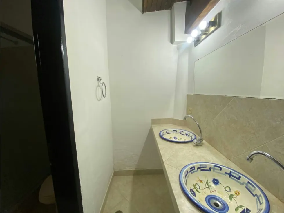 CASA EN VENTA LA LAGUNITA 1250MTS T - 15