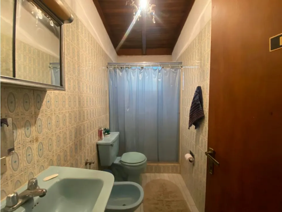 CASA EN VENTA LA LAGUNITA 1250MTS T - 21