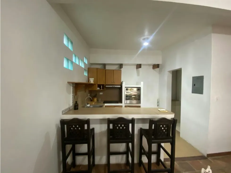 CASA EN VENTA LA LAGUNITA 1250MTS T - 23