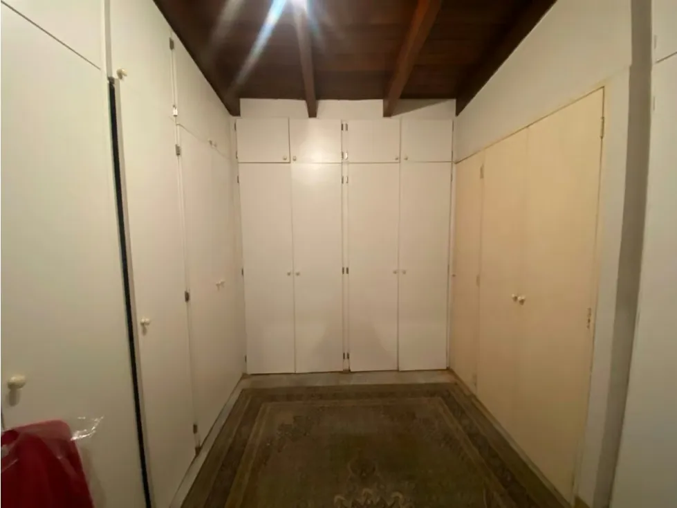 CASA EN VENTA LA LAGUNITA 1250MTS T - 24