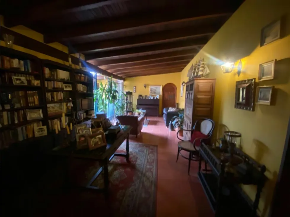 CASA EN VENTA LA LAGUNITA 1250MTS T - 6