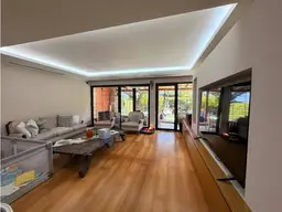 View 16