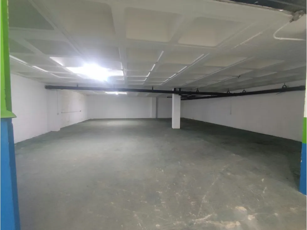 Se alquila planta industrial/depósito 1000m2 Boleíta Norte 3514 - 16